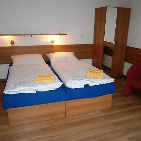 Viktoria Guest house 2*